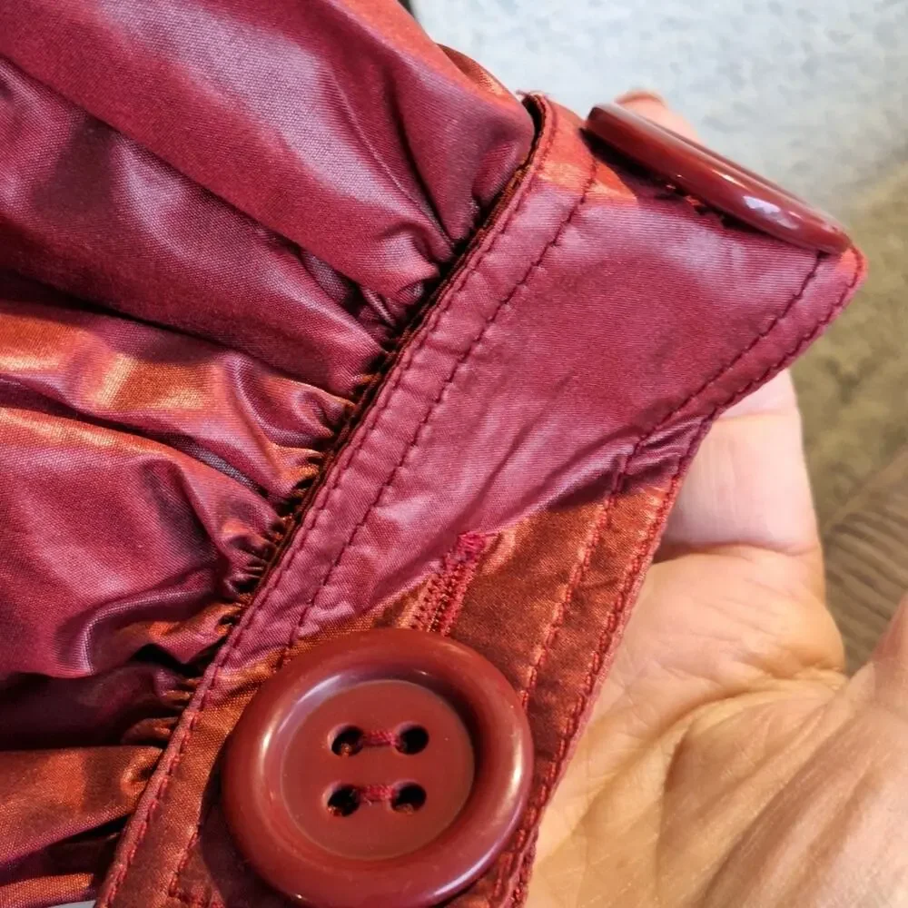 Stylish Red Coat with Unique Collar Junior SzM Ruffle Hem Snap Front NWOT CUTE